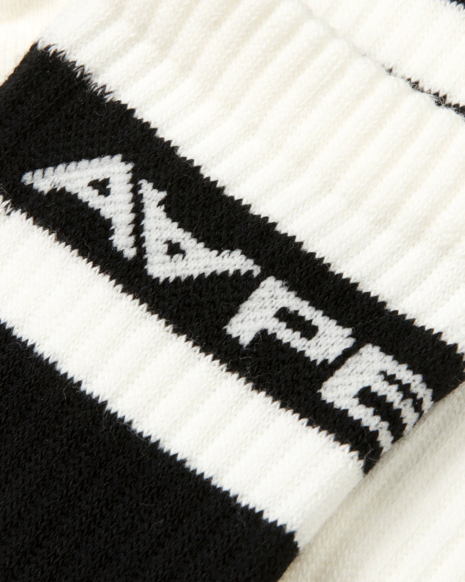 AAPENOW logo striped socks