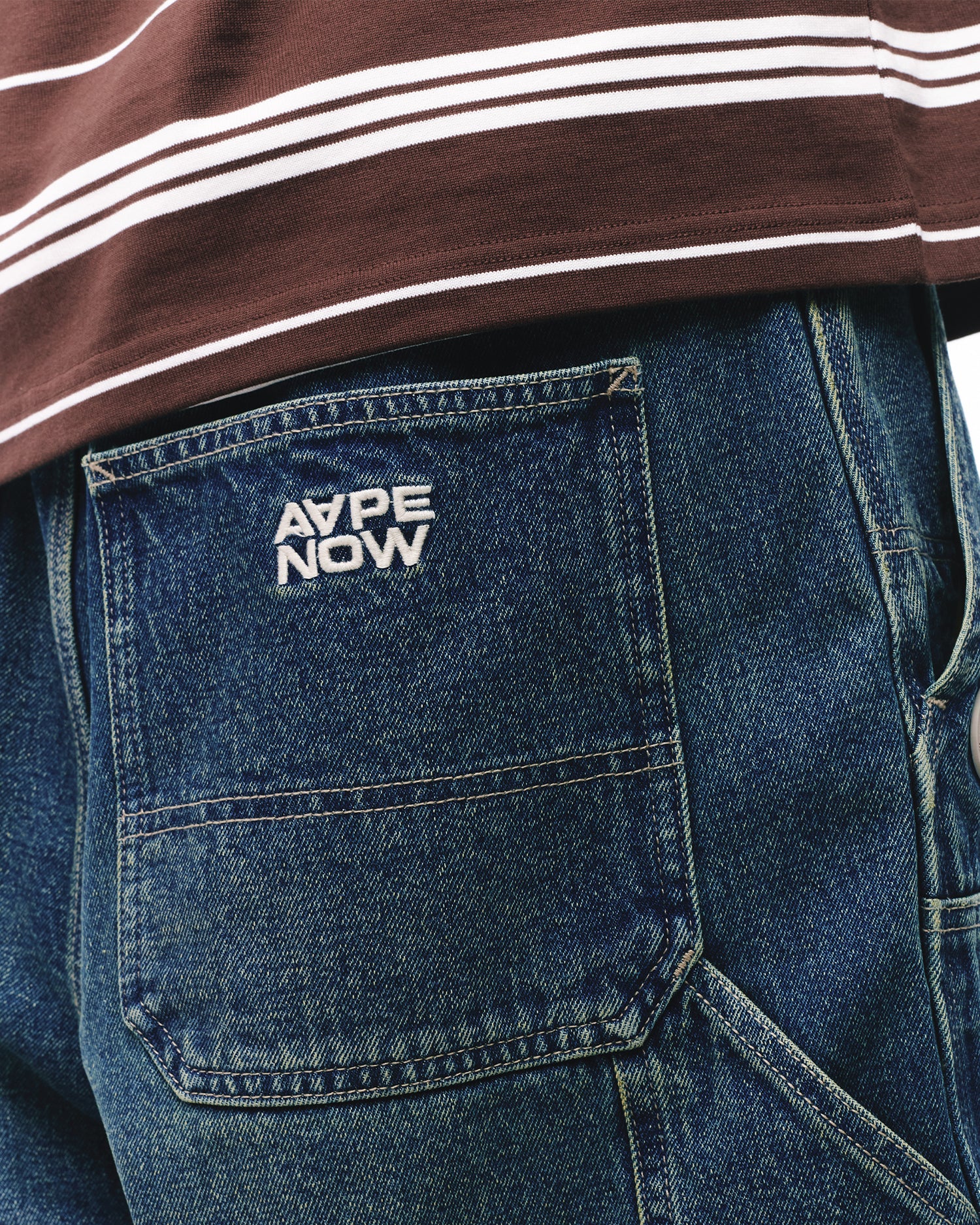 AAPENOW 猿人徽章水洗做舊個性剪裁牛仔短褲