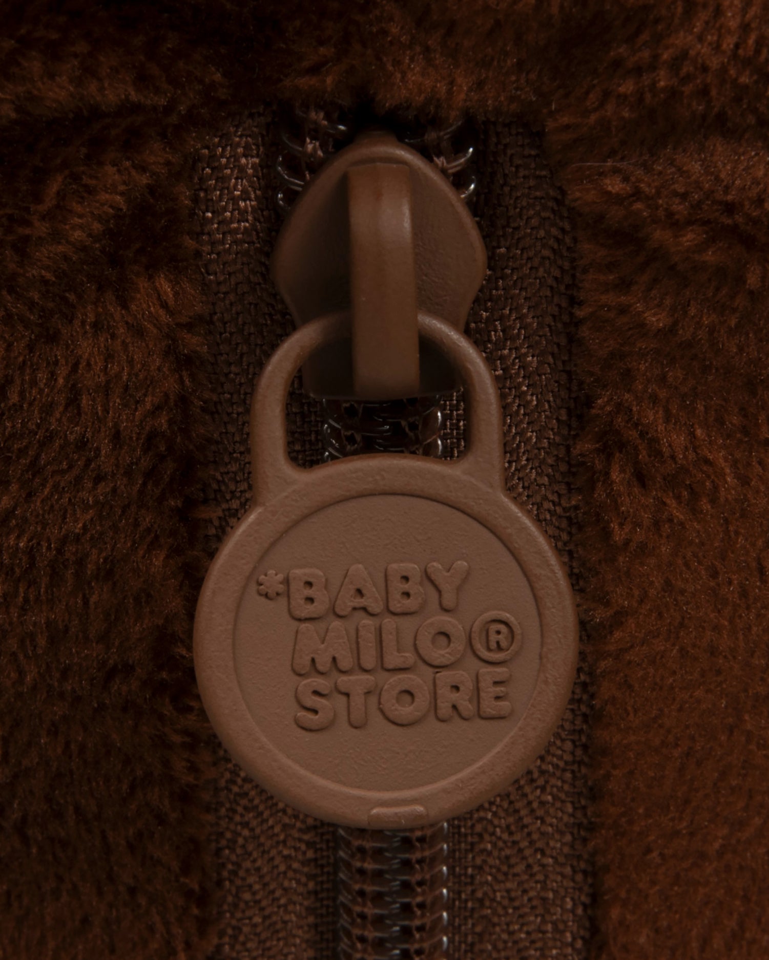 BABY MILO® STORE Baby Milo ぬいぐるみバックパック | Aape 公式
