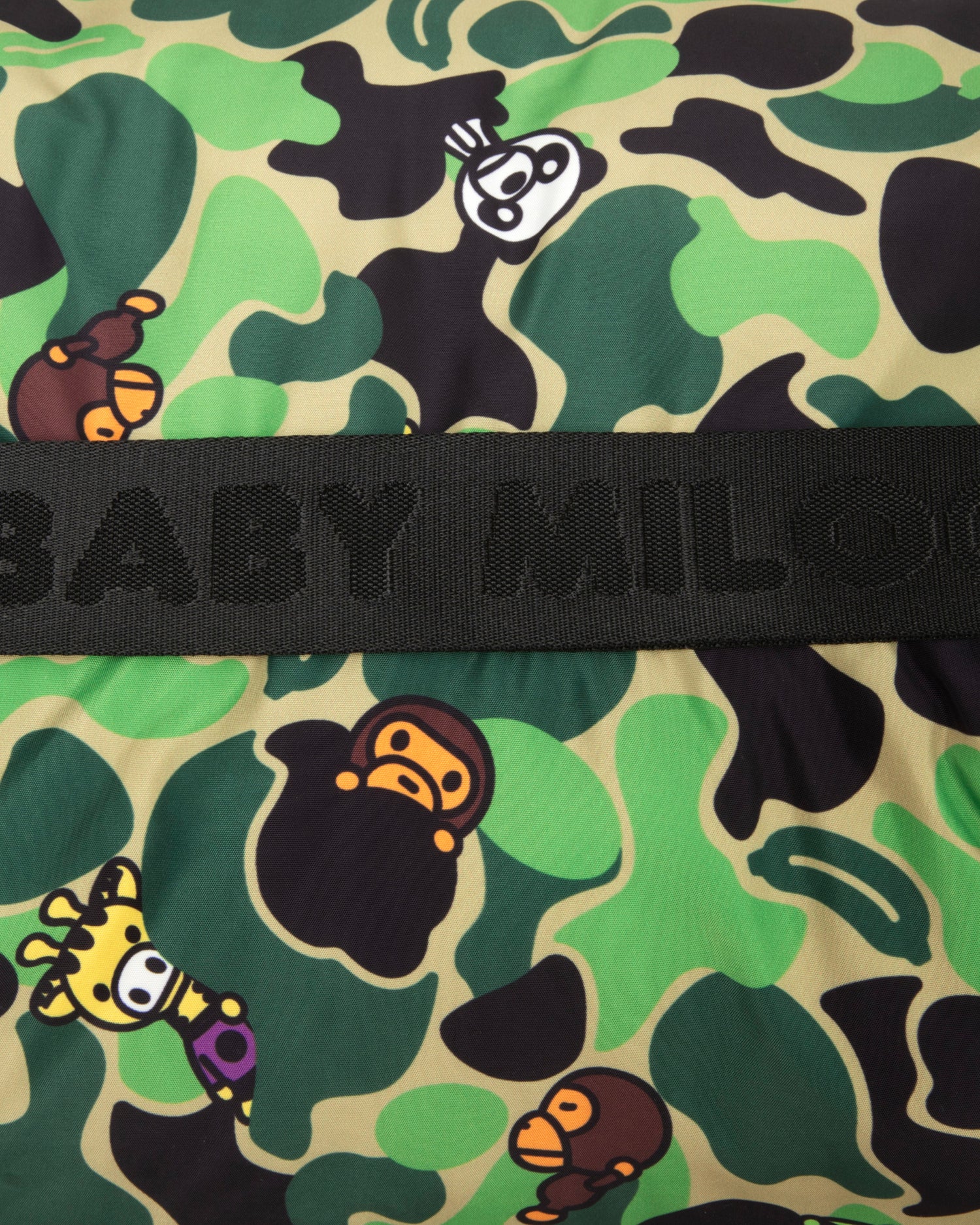 BABY MILO® STORE Camo oversize cross bag | Aape official website