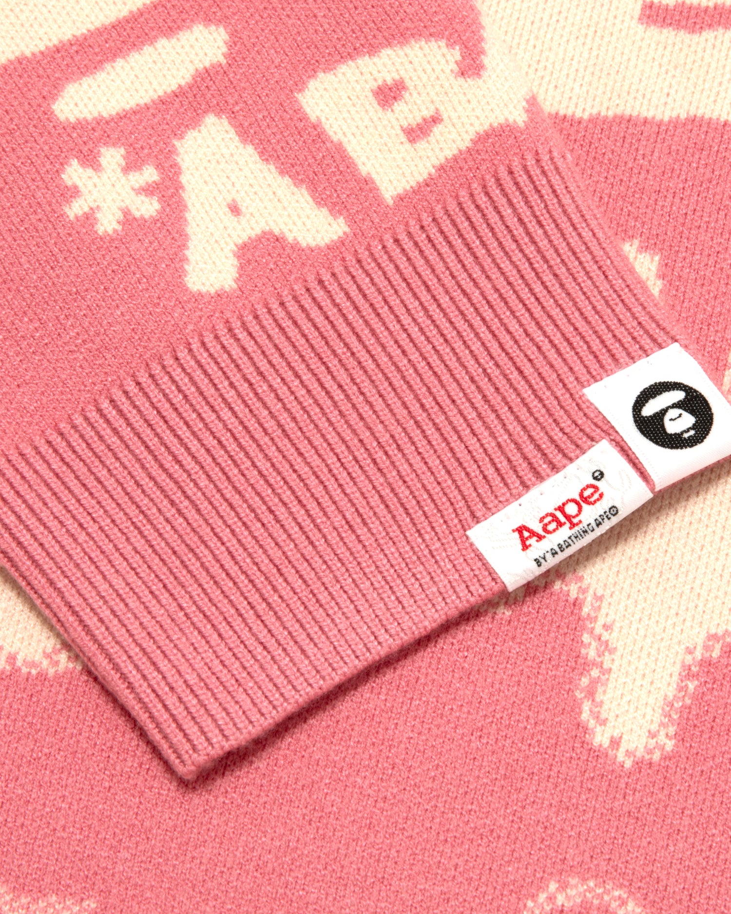 AAPE AAPEUNVS moonface crew neck sweater | Aape official website