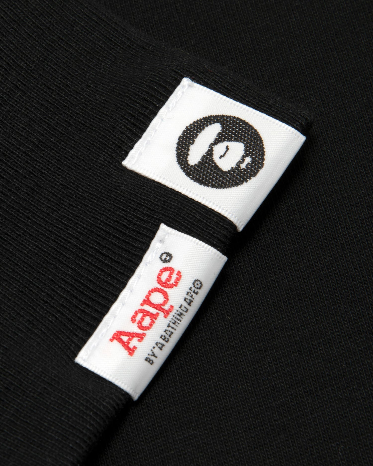 AAPLTM10027XRBKM-pdp-5.jpg