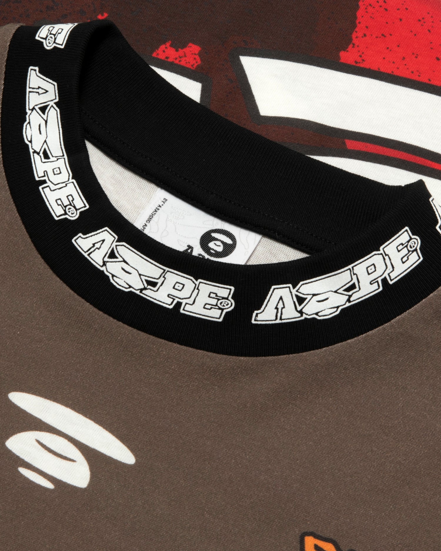 AAPE AAPEUNVS graphic long sleeve tee | Aape official website