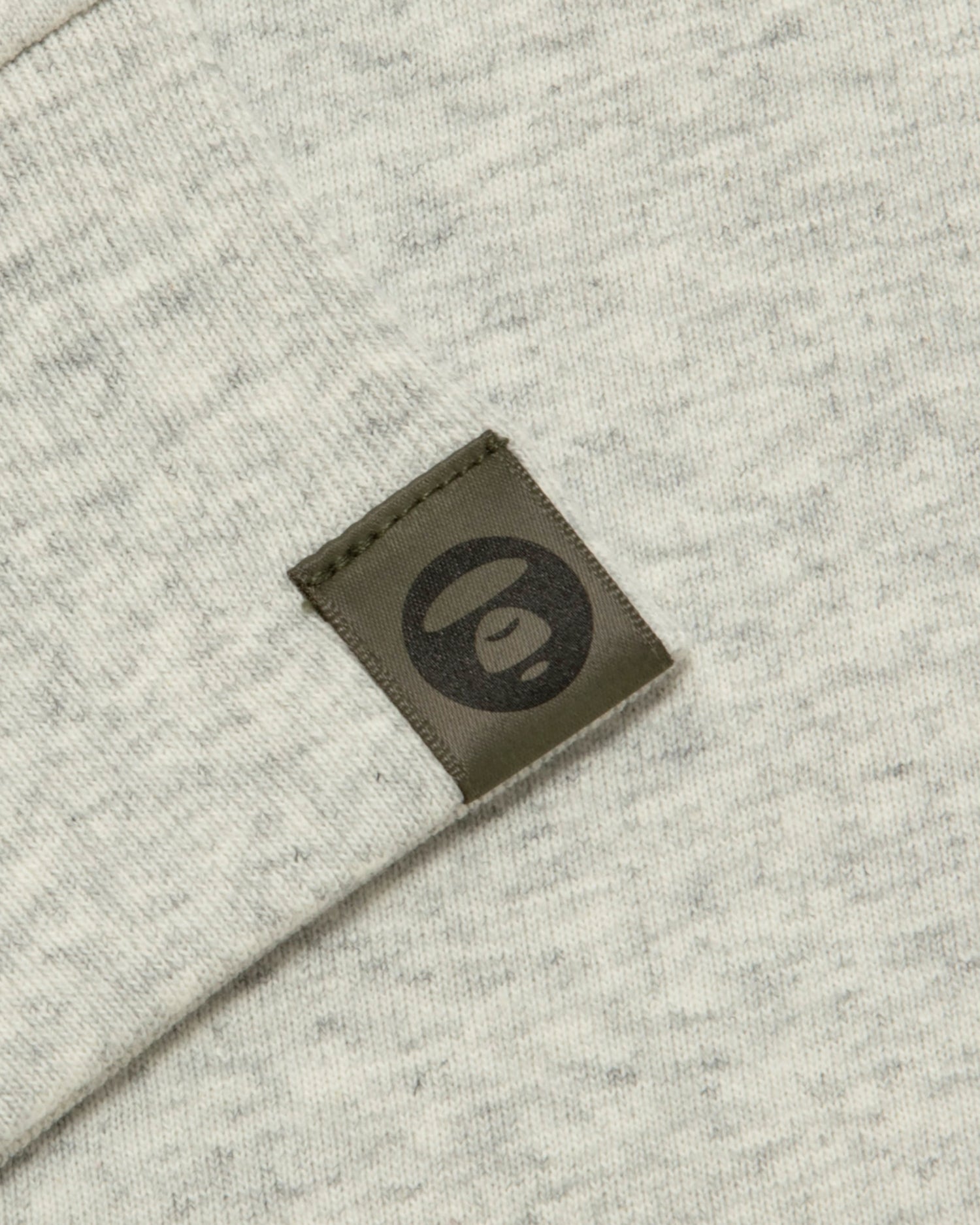 AAPLTM1951XARWH2-pdp-5.jpg