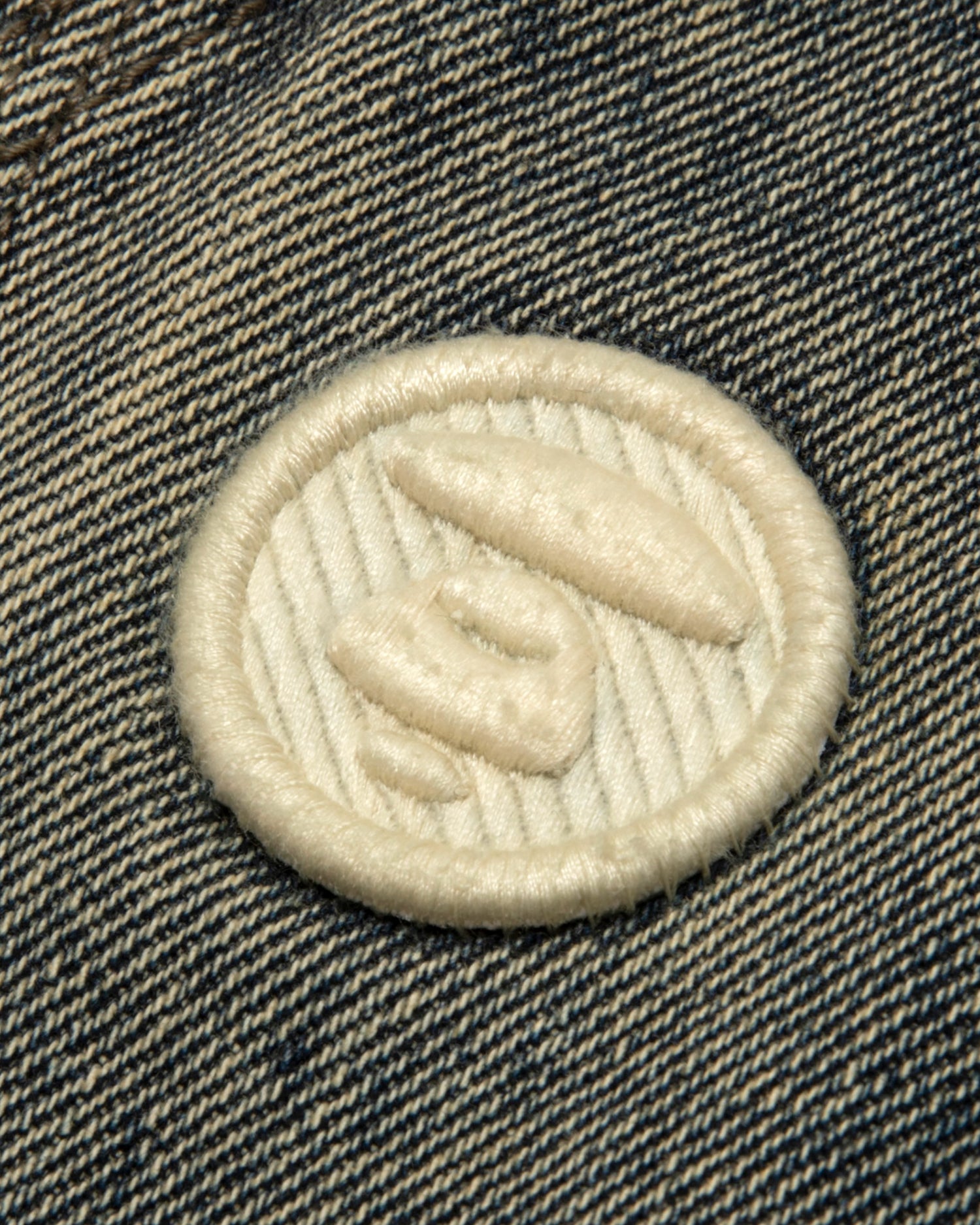 AAPPTMD648XXRBLL-pdp-3.jpg