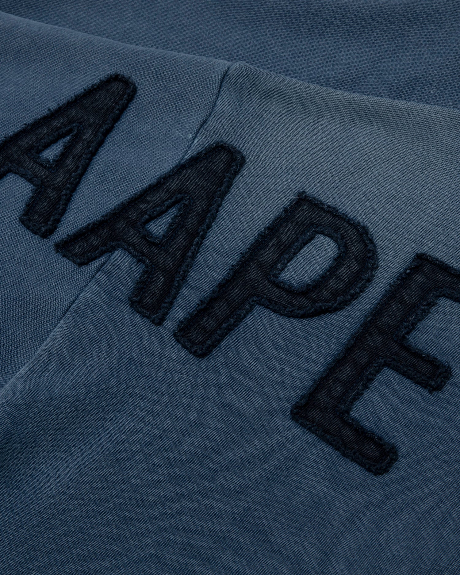 AAPE AAPEUNVS crew neck sweatshirt | Aape official website – AAPE.COM