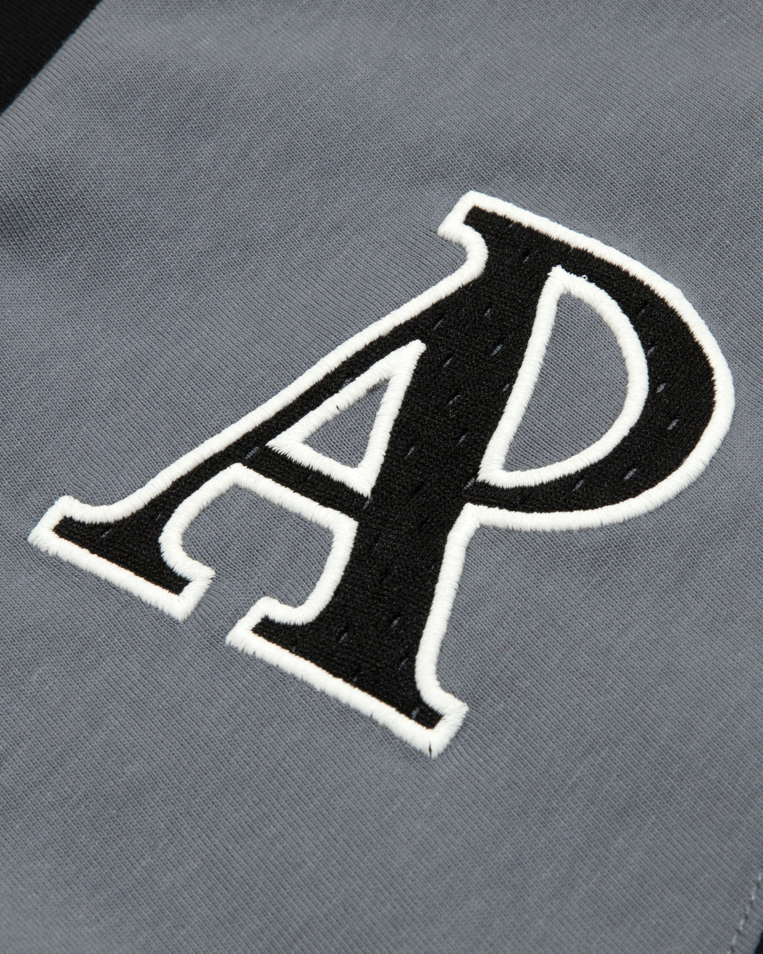 AAPTEM10005XRBKX-pdp-4.jpg
